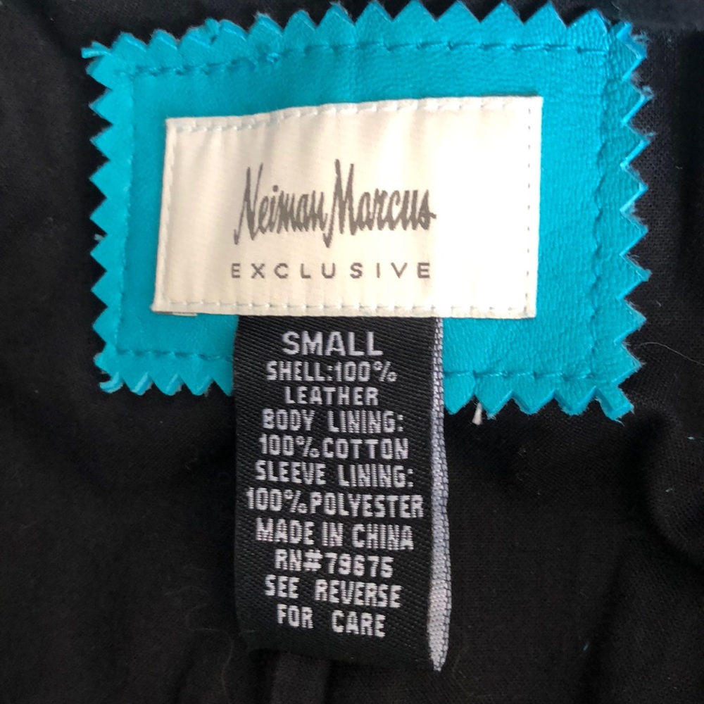Amazing Neiman Marcus leather blue jacket - Picture 7 of 7